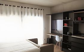 Studio novo c/ vaga! Melhor localização de SP